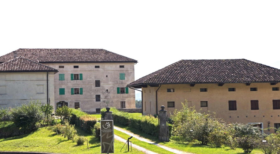 Villa degli Azzoni Avogadro, Italy